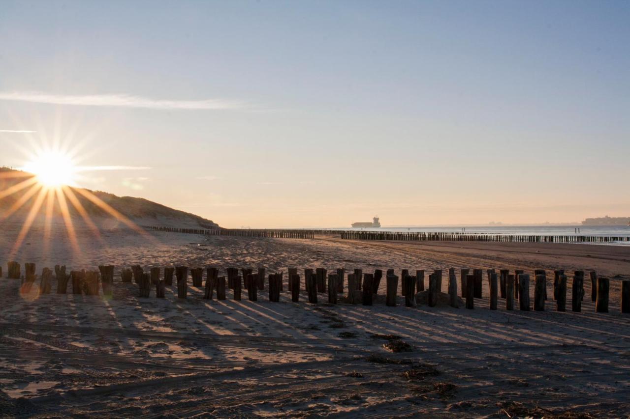 Strandhotel Westduin Hotel 4*