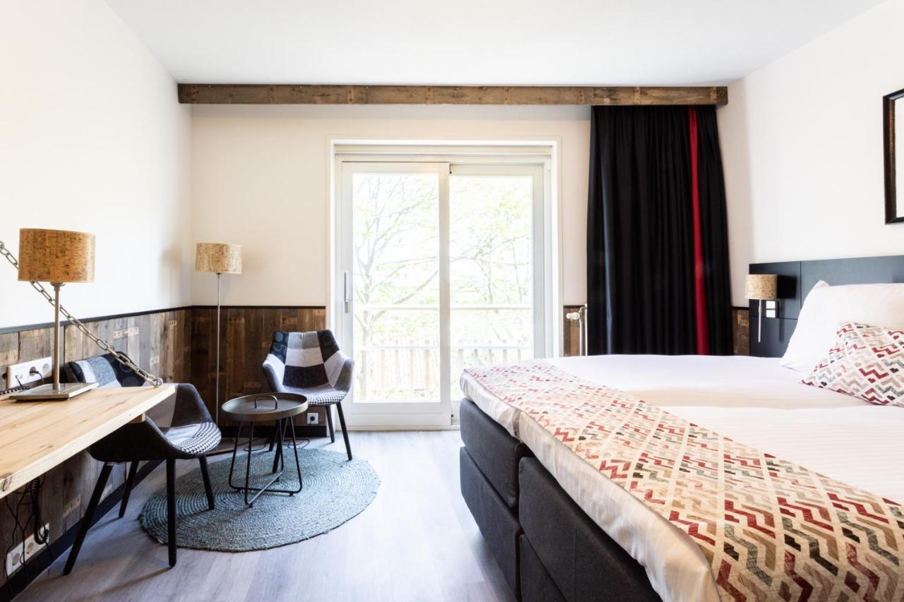 Hotel Strandhotel Westduin 4*